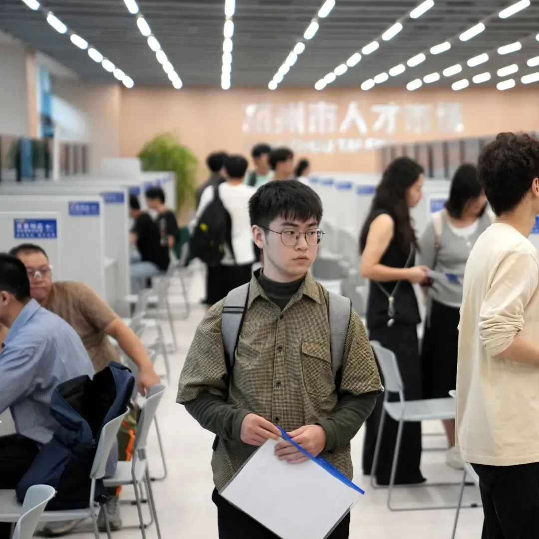 高考后真正改命的是,抓住大学真正底牌-第2张图片-四季读书网 高考后真正改命的是,抓住大学真正底牌-第2张图片-四季读书网