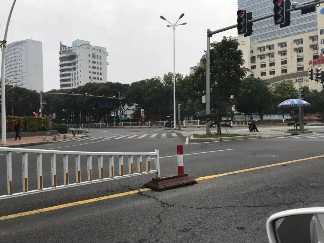 独家!正月初一,漳州的街景实拍,来看看街上有没有人?九龙公园有没有人来玩?-第8张图片-四季读书网 独家!正月初一,漳州的街景实拍,来看看街上有没有人?九龙公园有没有人来玩?-第8张图片-四季读书网