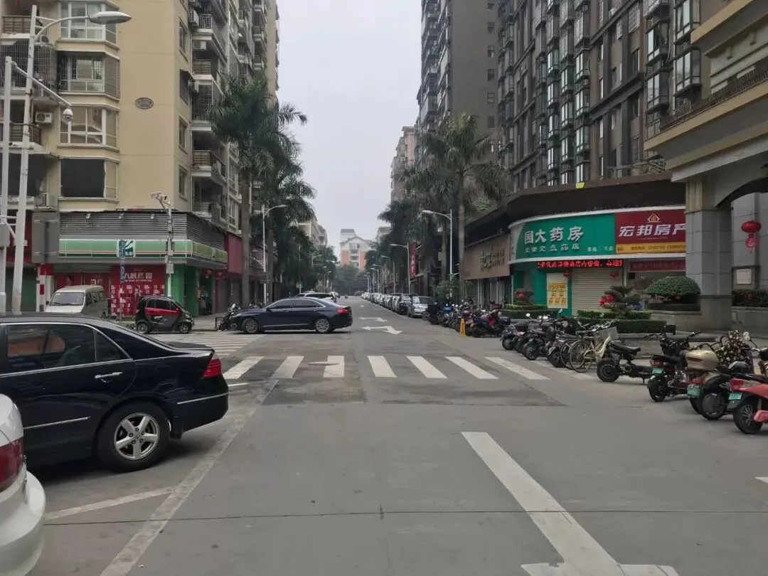 独家!正月初一,漳州的街景实拍,来看看街上有没有人?九龙公园有没有人来玩?-第12张图片-四季读书网 独家!正月初一,漳州的街景实拍,来看看街上有没有人?九龙公园有没有人来玩?-第12张图片-四季读书网