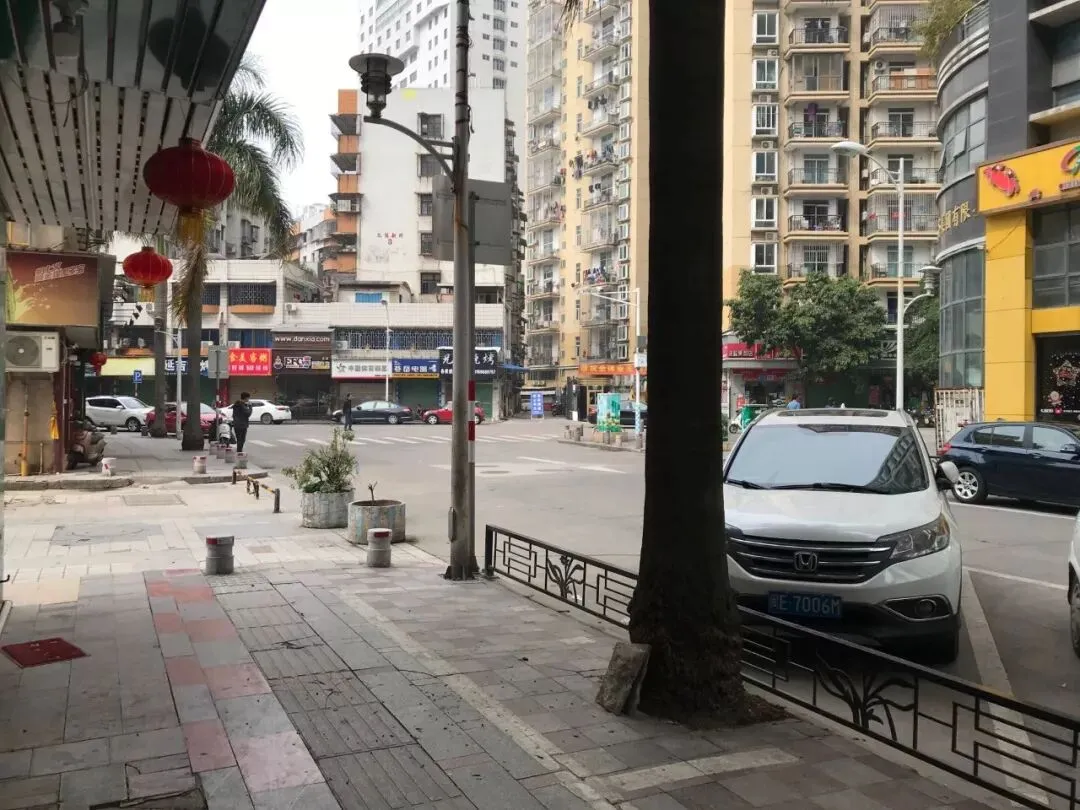 独家!正月初一,漳州的街景实拍,来看看街上有没有人?九龙公园有没有人来玩?-第17张图片-四季读书网 独家!正月初一,漳州的街景实拍,来看看街上有没有人?九龙公园有没有人来玩?-第17张图片-四季读书网