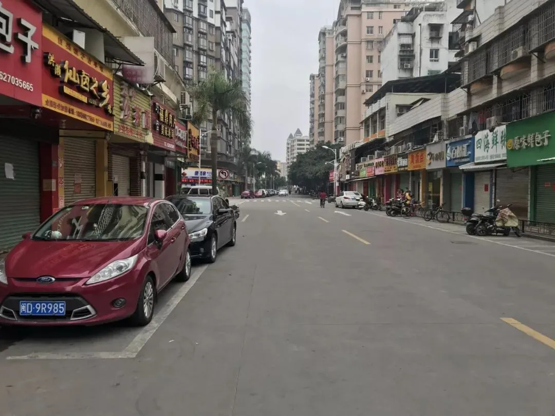 独家!正月初一,漳州的街景实拍,来看看街上有没有人?九龙公园有没有人来玩?-第18张图片-四季读书网 独家!正月初一,漳州的街景实拍,来看看街上有没有人?九龙公园有没有人来玩?-第18张图片-四季读书网