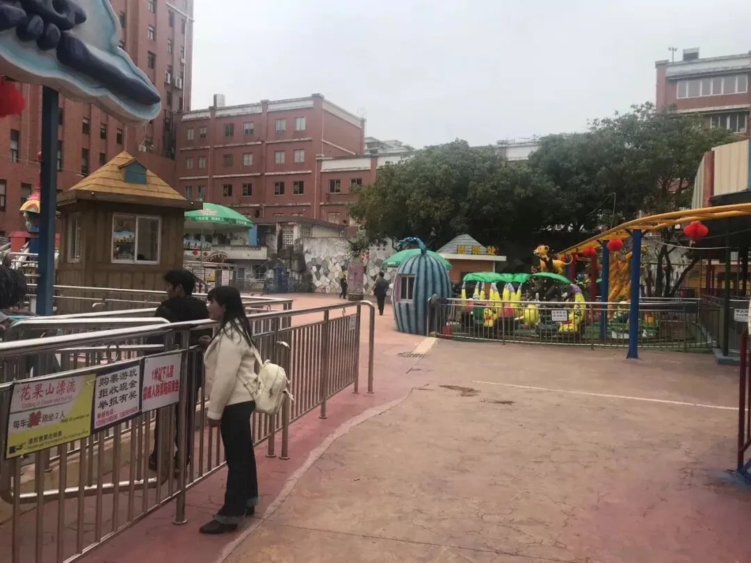 独家!正月初一,漳州的街景实拍,来看看街上有没有人?九龙公园有没有人来玩?-第25张图片-四季读书网 独家!正月初一,漳州的街景实拍,来看看街上有没有人?九龙公园有没有人来玩?-第25张图片-四季读书网