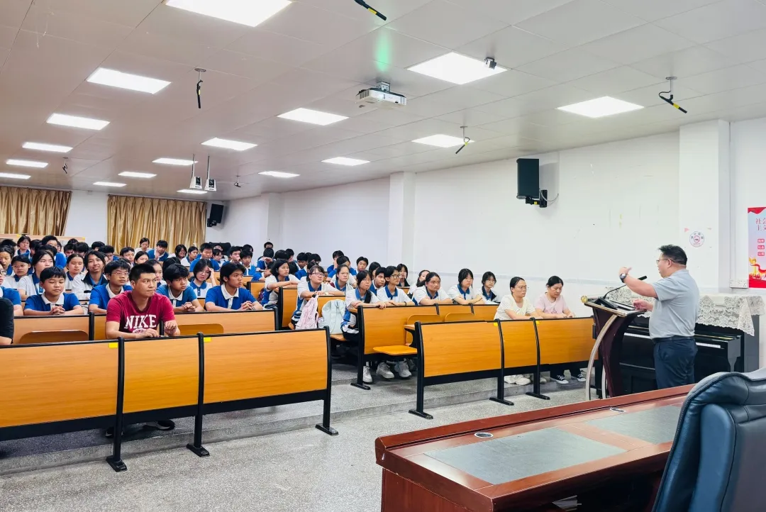 【活力·龙湖】以青春之名,赴梦想之约!初三,我们准备好了!-第17张图片-四季读书网