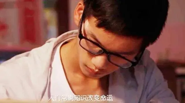 高考713分的搬砖男孩,曾被嘲“考入清华也没用”,如今毕业去了这里......-第5张图片-四季读书网