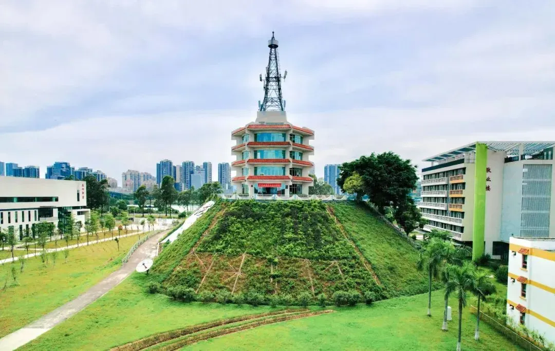 广东邮电职业技术学院2026年春季高考招生录取情况(含3+证书/学考)-第10张图片-四季读书网 广东邮电职业技术学院2026年春季高考招生录取情况(含3+证书/学考)-第10张图片-四季读书网