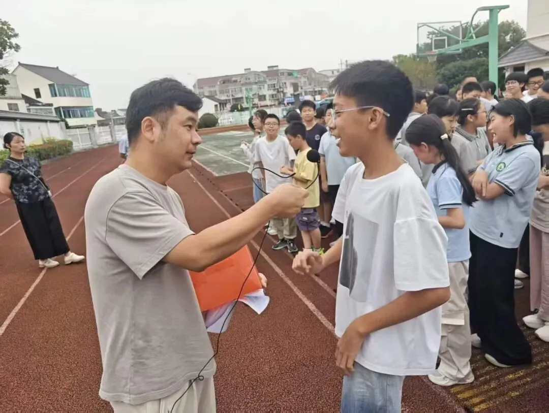 凝聚心力量,共筑同窗情——铜罗中学初一年级心理团辅活动-第14张图片-四季读书网