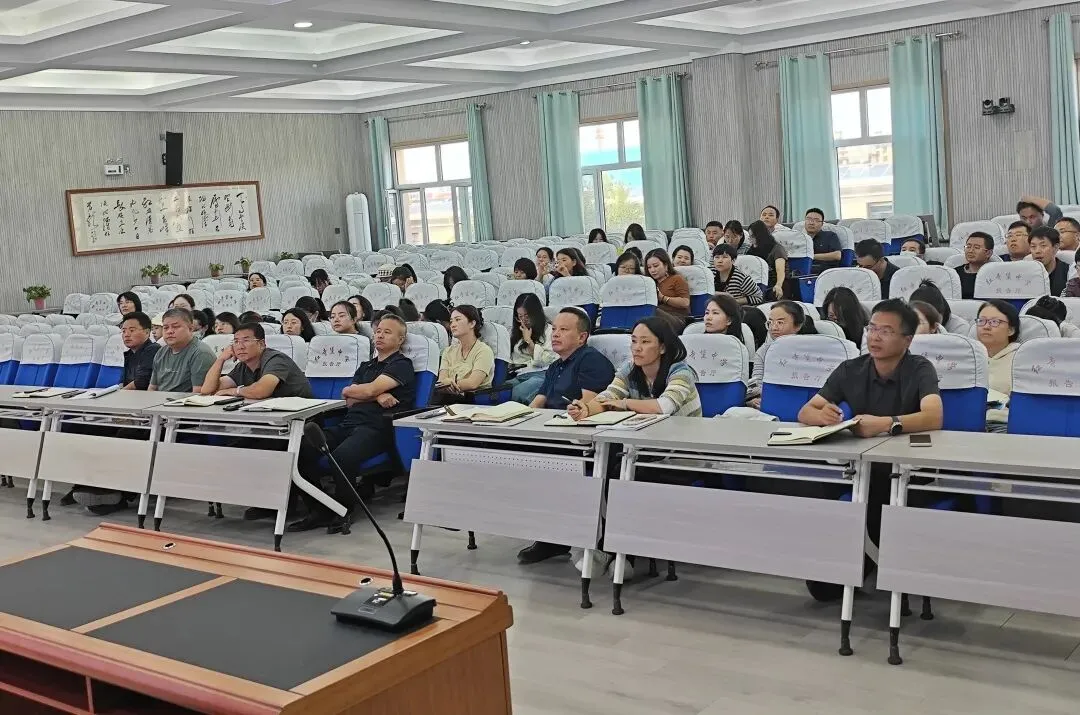 守正深耕备高考 笃行实干促提升——红寺堡中学召开2027届高三一轮备考策略会议-第13张图片-四季读书网 守正深耕备高考 笃行实干促提升——红寺堡中学召开2027届高三一轮备考策略会议-第13张图片-四季读书网
