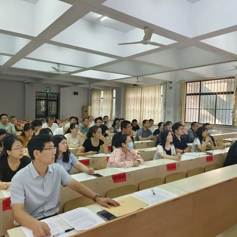莱州一中开展高考真题解题析题大教研活动-第4张图片-四季读书网 莱州一中开展高考真题解题析题大教研活动-第4张图片-四季读书网