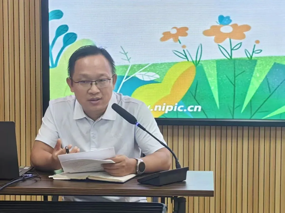 秣马厉兵启新程,凝心聚力备高考 | 阳朔县新城高级中学召开 2027 届第一次备考会-第24张图片-四季读书网 秣马厉兵启新程,凝心聚力备高考 | 阳朔县新城高级中学召开 2027 届第一次备考会-第24张图片-四季读书网