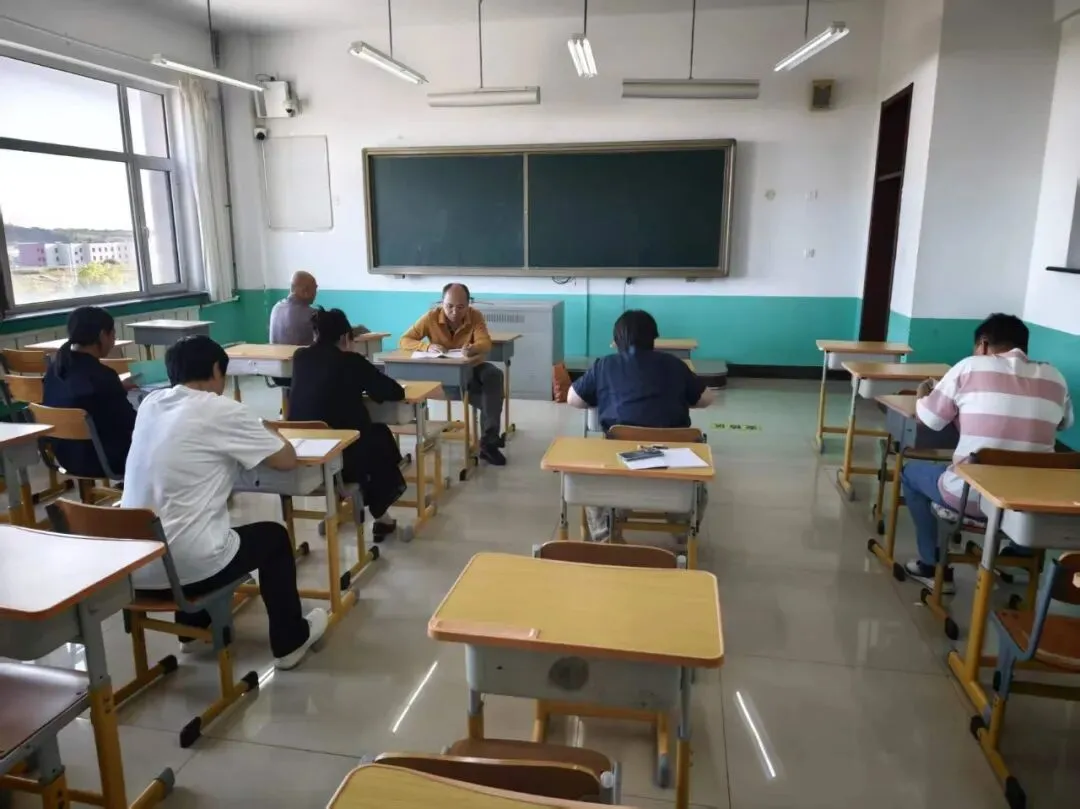 启智笃学|研析高考新动向,聚力深耕备征程——我校高考学科开展2027年专题集体教研活动-第17张图片-四季读书网 启智笃学|研析高考新动向,聚力深耕备征程——我校高考学科开展2027年专题集体教研活动-第17张图片-四季读书网