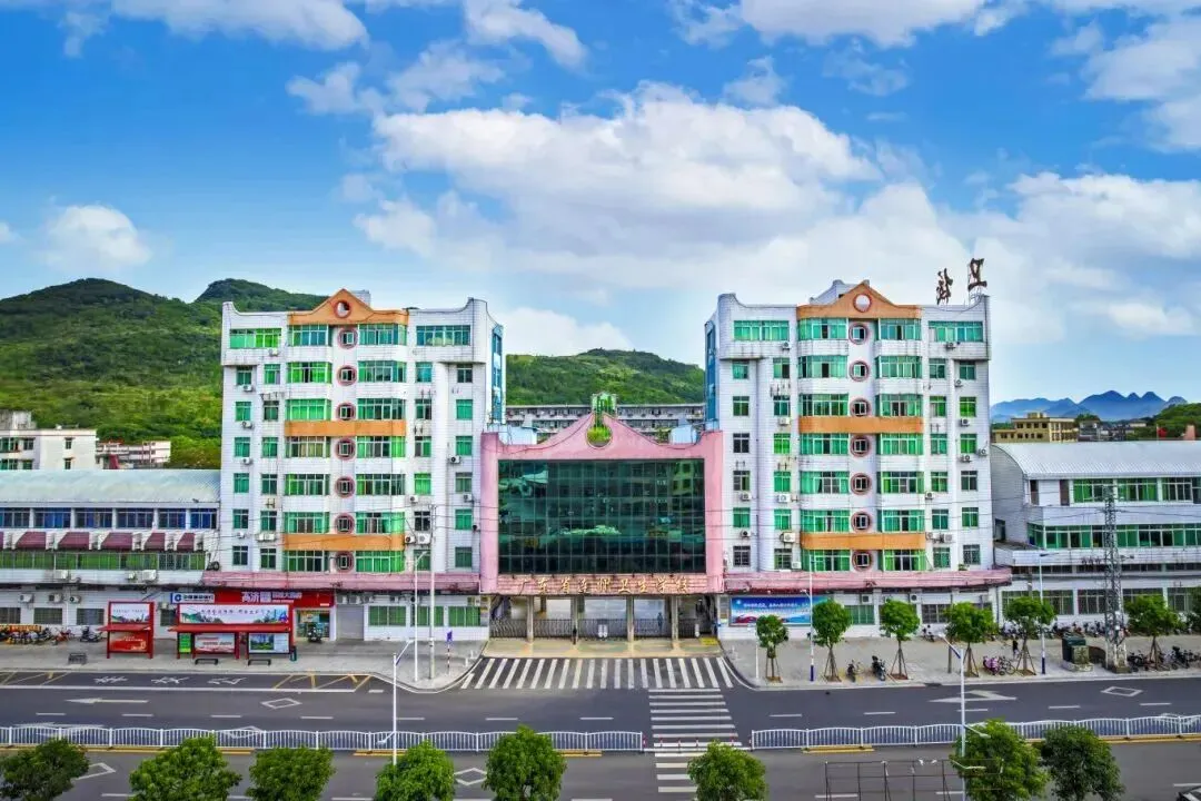 初三中考生及家长必看!广东省17所公办卫校汇总!办学地址&招生专业一键掌握-第28张图片-四季读书网 初三中考生及家长必看!广东省17所公办卫校汇总!办学地址&招生专业一键掌握-第28张图片-四季读书网