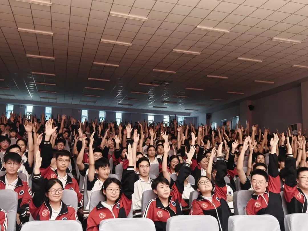 挺进高三 决胜高考——赞皇中学高三年级励志演讲活动圆满举行-第23张图片-四季读书网