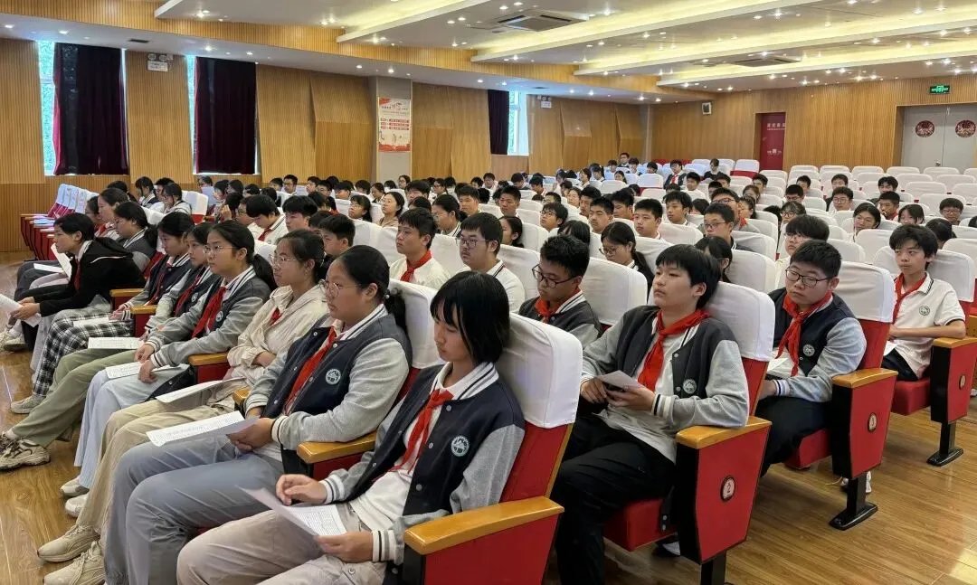 【桃源·德育】凝心聚力备中考 砥砺前行启新程——佘山学校召开九年级学生大会-第10张图片-四季读书网 【桃源·德育】凝心聚力备中考 砥砺前行启新程——佘山学校召开九年级学生大会-第10张图片-四季读书网