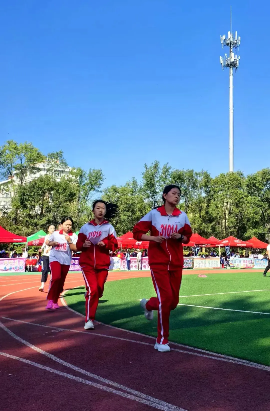 [三十七中学教育集团·初三风采]融聚新程,驰骋逐梦|三十七中教育集团首运会,见证少年的热血与锋芒-第20张图片-四季读书网