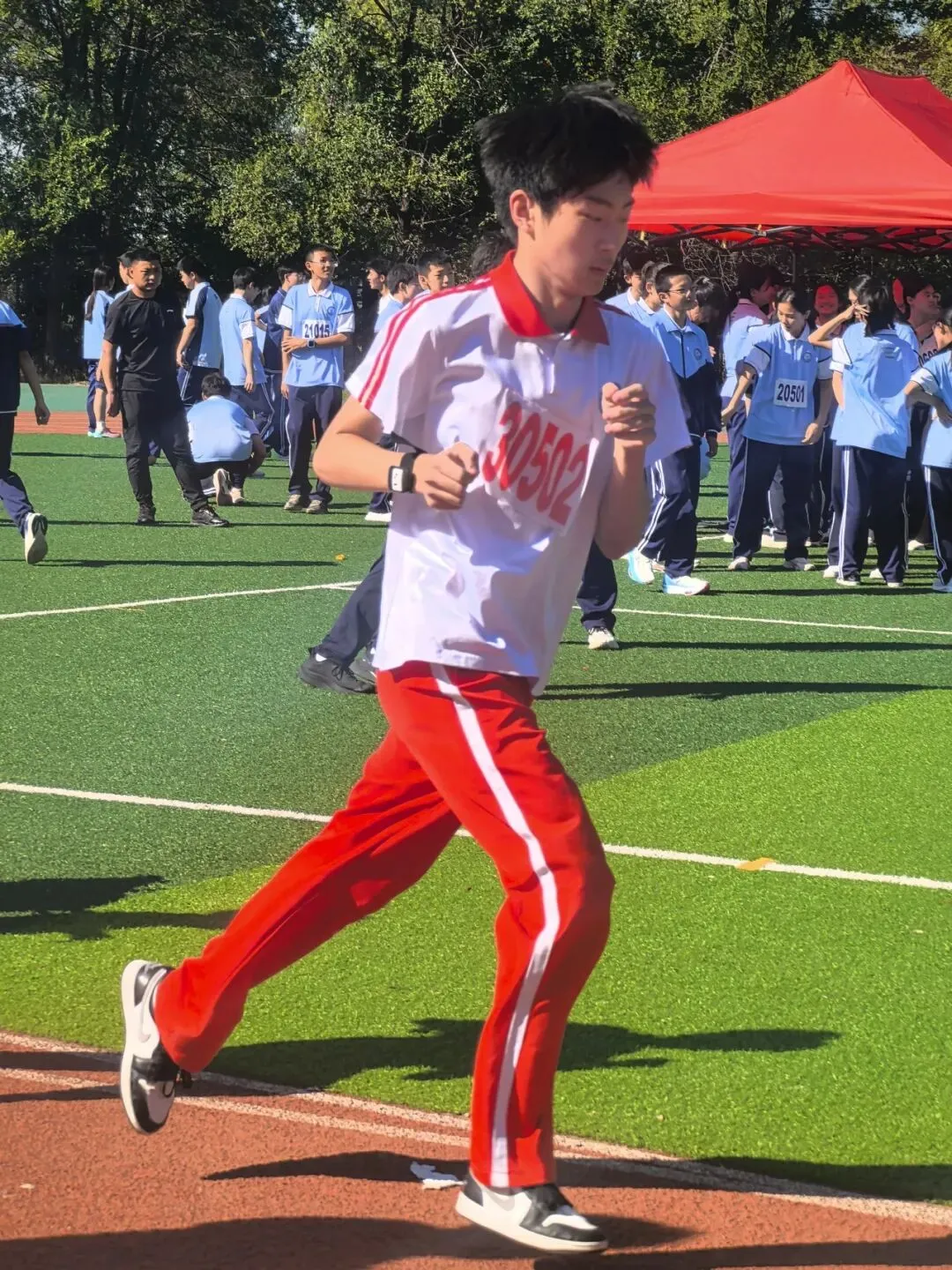 [三十七中学教育集团·初三风采]融聚新程,驰骋逐梦|三十七中教育集团首运会,见证少年的热血与锋芒-第53张图片-四季读书网