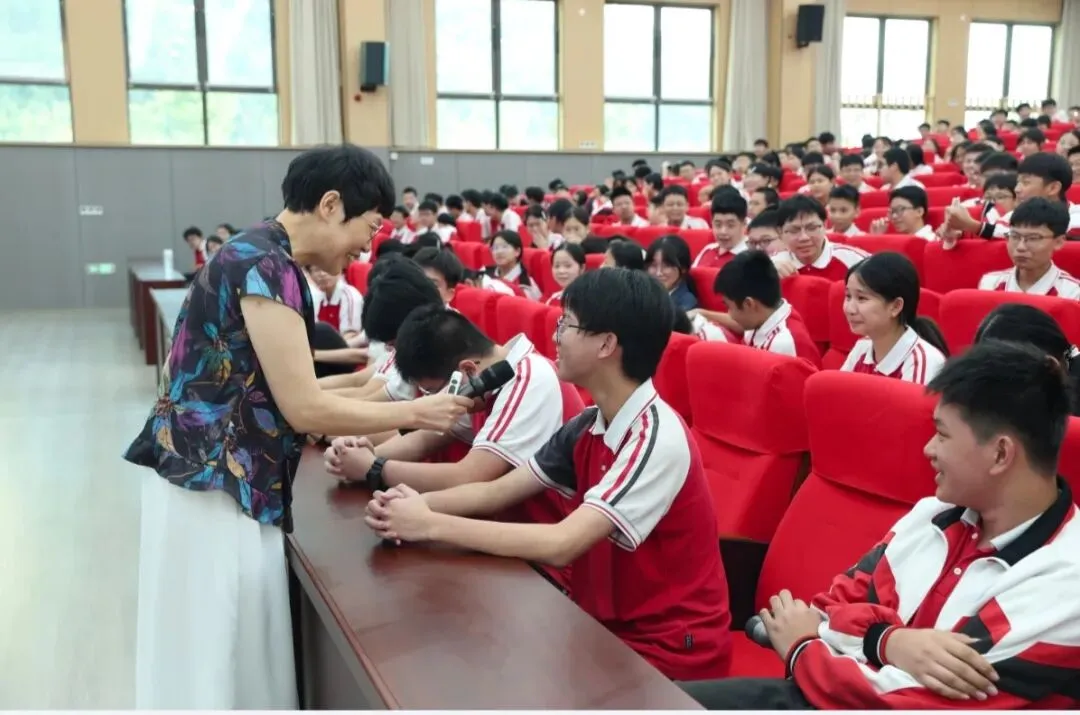 与压力共处•为中考蓄力|为青田二中初三学子心理赋能-第4张图片-四季读书网