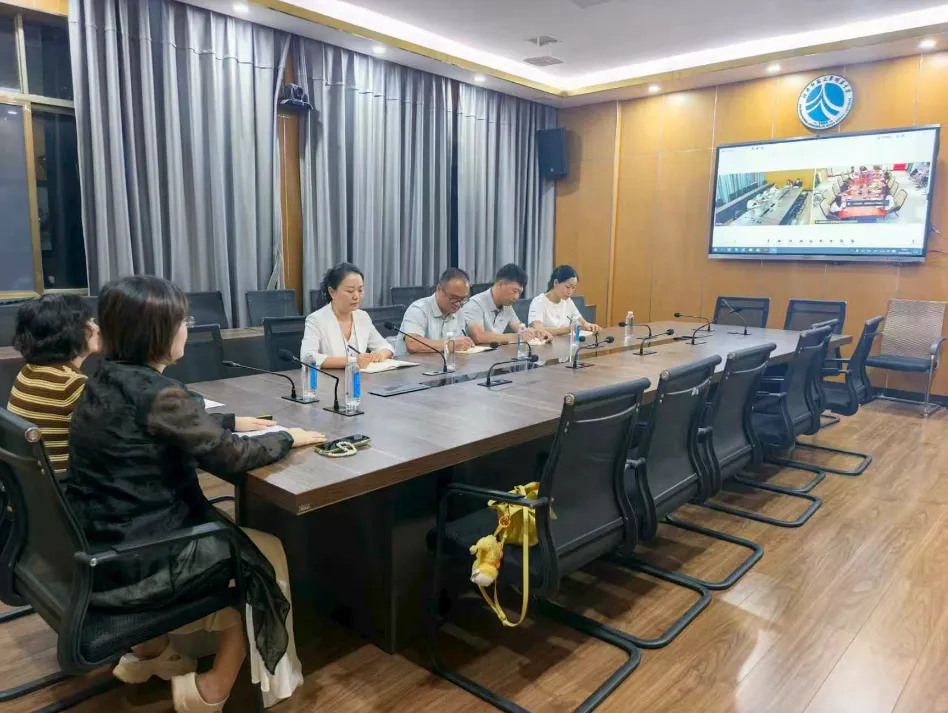深耕初三备考 共研提质策略 ——山海学校与湖南师范大学附属中学(初中部)开展线上联合教研活动-第16张图片-四季读书网