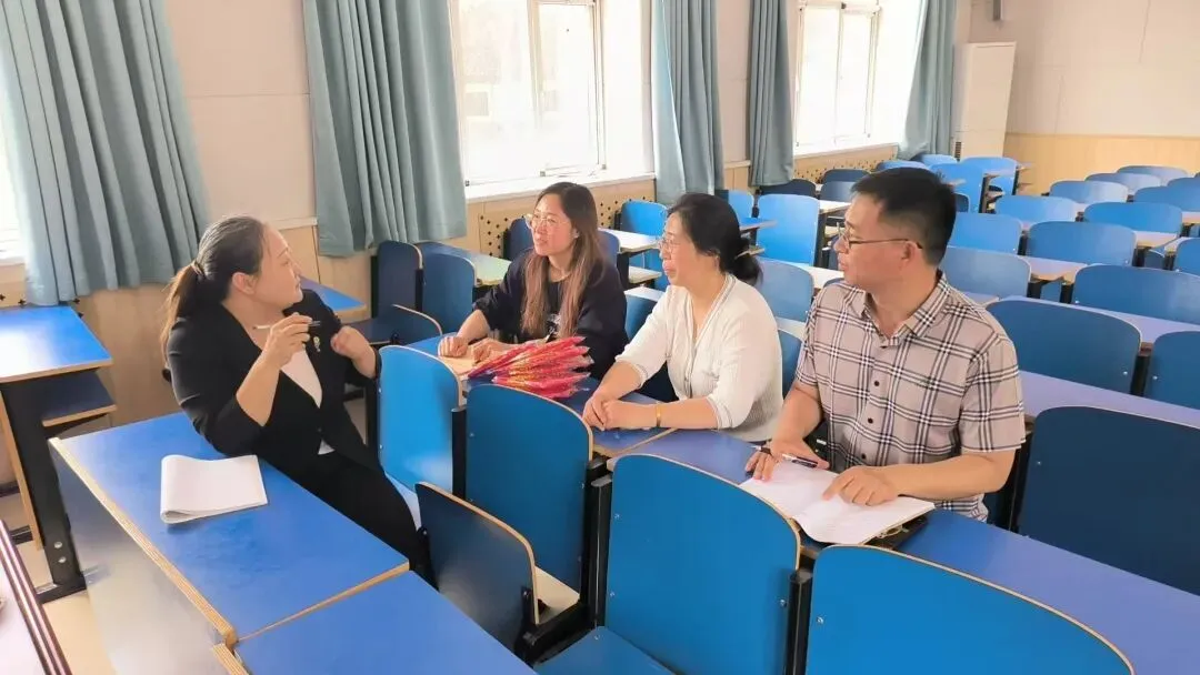 【第32期】发挥骨干引领作用,护航学子中考之路—— 考前心理疏导系列讲座暨送教下乡活动圆满落幕-第6张图片-四季读书网
