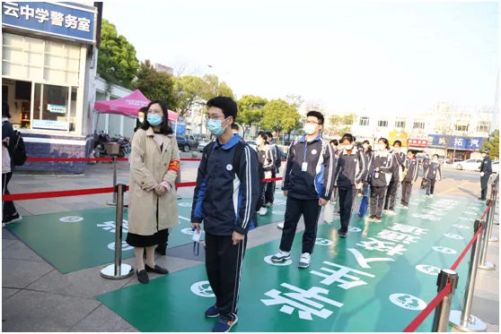 50秒|央视CCTV13点赞椒江初三、高三复学-第9张图片-四季读书网 50秒|央视CCTV13点赞椒江初三、高三复学-第9张图片-四季读书网