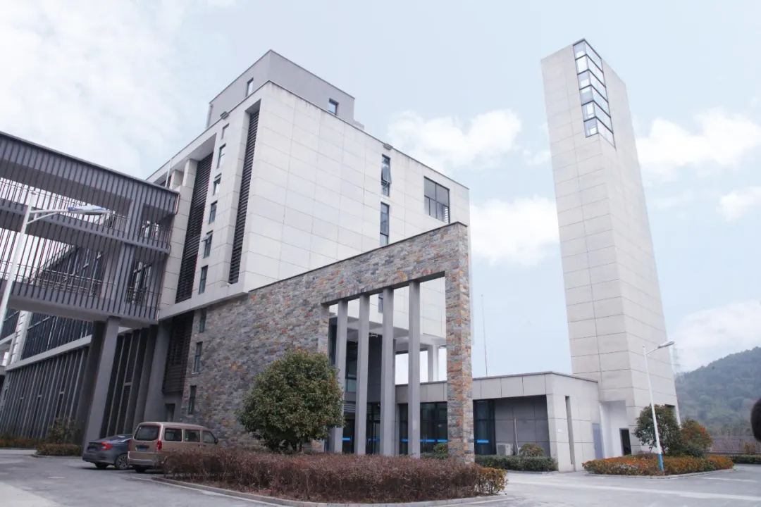 浙江新东方高考全日制学校有效咨询电话地址汇总-第3张图片-四季读书网 浙江新东方高考全日制学校有效咨询电话地址汇总-第3张图片-四季读书网
