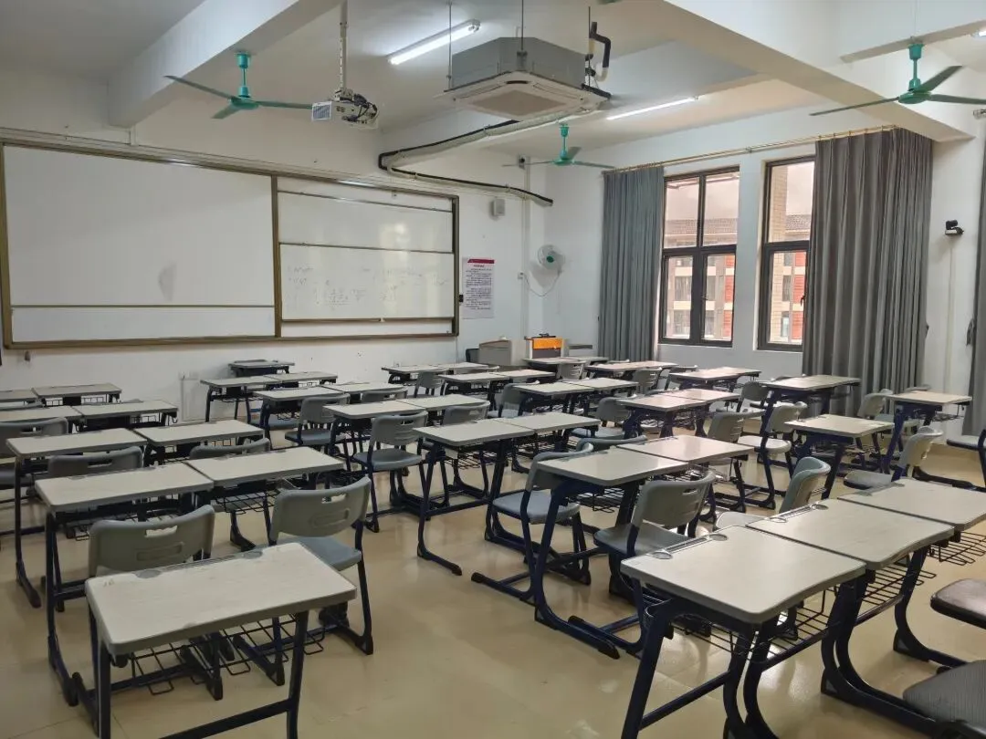 2026 年学吧教育 3 + 证书高职高考清远弘毅校区火热招生中!小班教学,个性化辅导,团报优惠力度大,助力中职生圆梦全日制大学!-第127张图片-四季读书网
