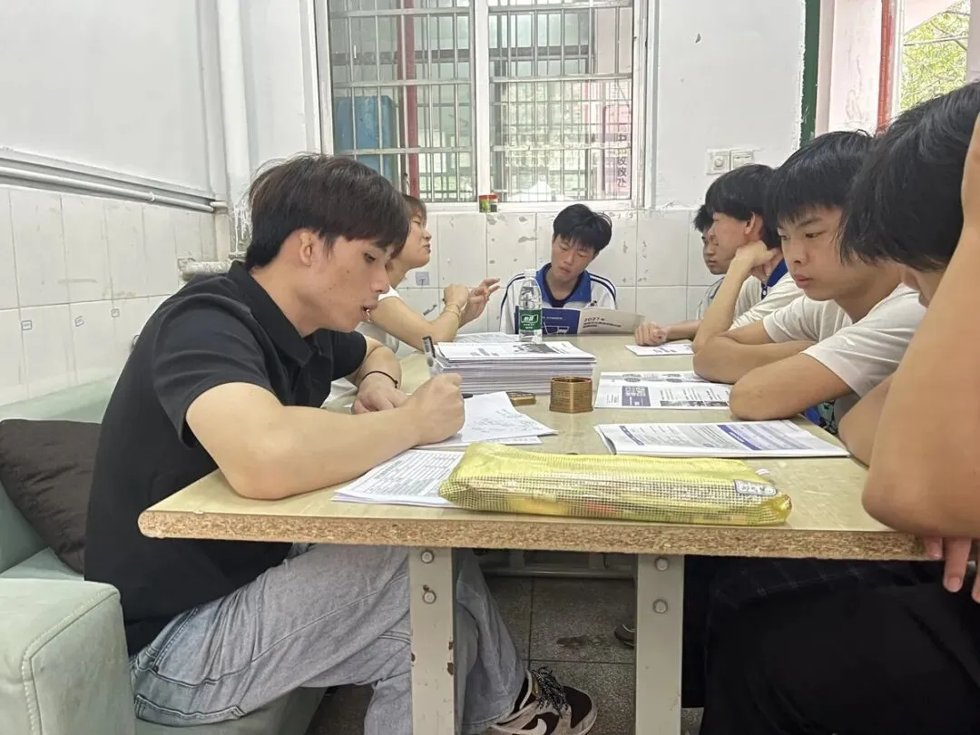 单招和高考怎么选?看完这10个区别就明白了-第2张图片-四季读书网