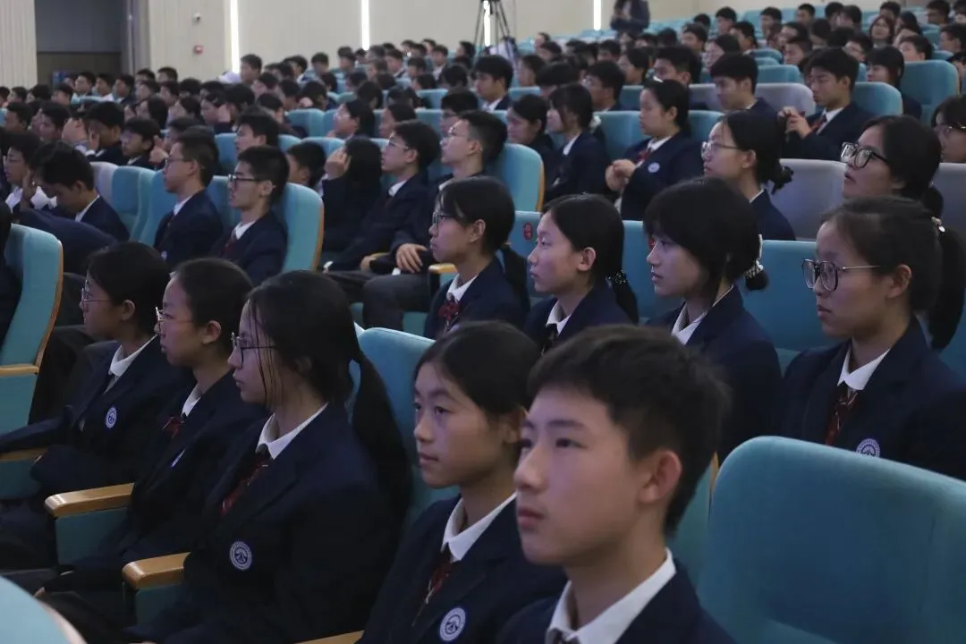 赓续百卅风华 笃行决胜中考丨西安交大附中空港实验学校初2027届初三启动仪式圆满举行-第7张图片-四季读书网