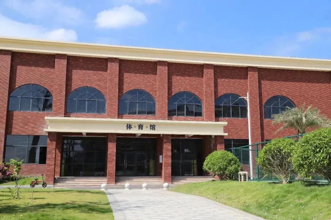 肇庆华赋|湾区优质教育新坐标,广州中考可填报的优质学府!-第12张图片-四季读书网
