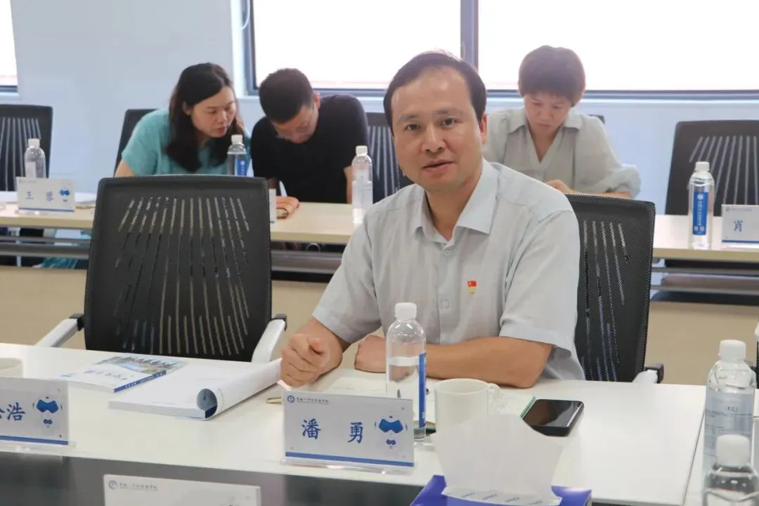 校际交流促发展 携手共进备中考丨湖南第一师范学院大泽湖学校赴望城一中外国语学校交流学习-第5张图片-四季读书网 校际交流促发展 携手共进备中考丨湖南第一师范学院大泽湖学校赴望城一中外国语学校交流学习-第5张图片-四季读书网