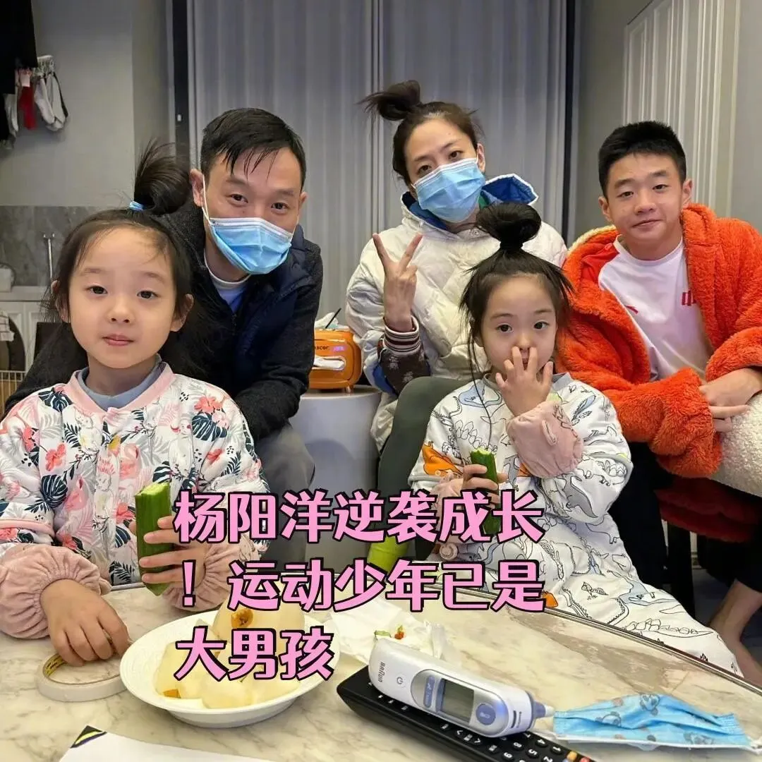 《爸爸去哪儿》11个孩子变化大,石头高考落榜,黄多多最让人意外-第19张图片-四季读书网