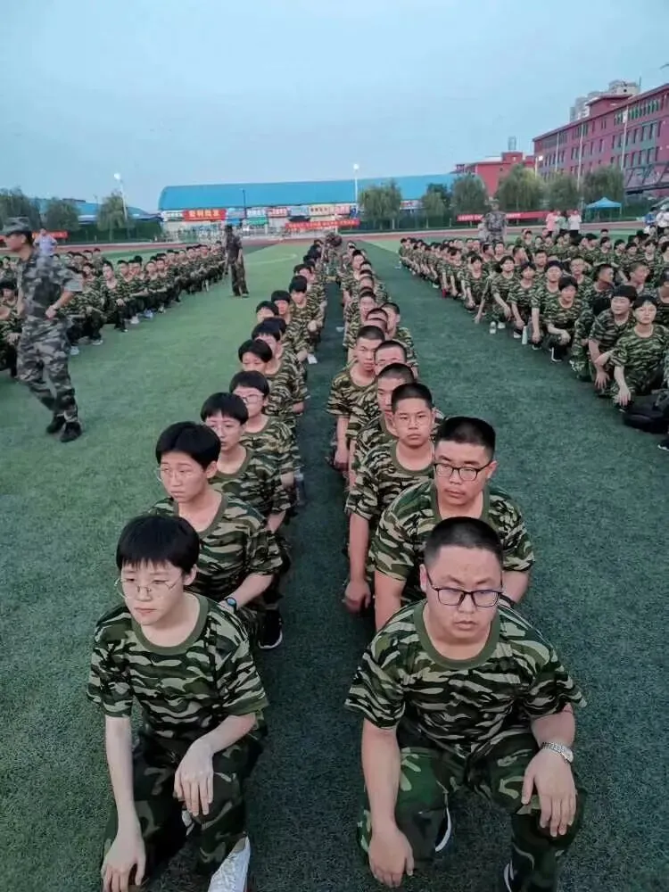 儿子中考高考接连受挫,我终于学会了:放过孩子,也放过自己-第2张图片-四季读书网