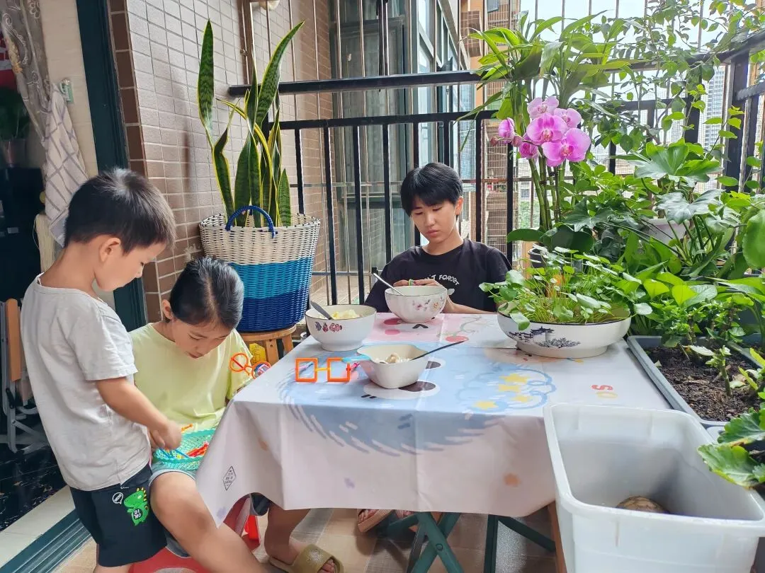 初三的老大,沉默不是懂事,是扛住了所有委屈-第3张图片-四季读书网