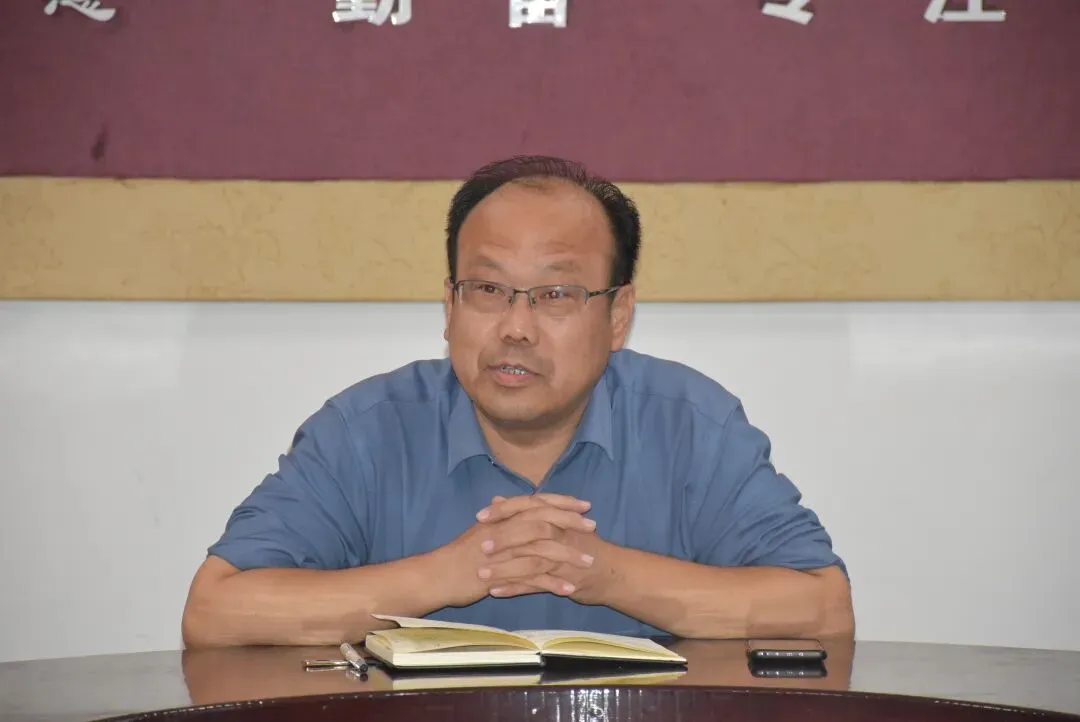 奋楫启新程,笃行战高考|我校召开2027年高考备考一轮复习推进会-第6张图片-四季读书网 奋楫启新程,笃行战高考|我校召开2027年高考备考一轮复习推进会-第6张图片-四季读书网