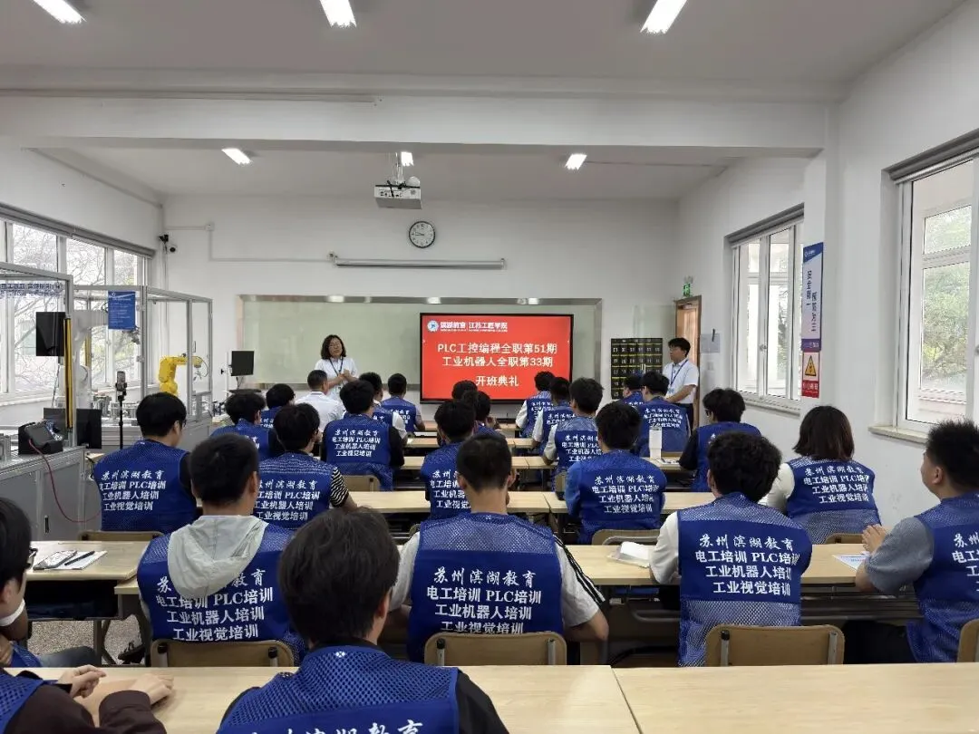 怎么选择成人高考和专升本才更有效?-第1张图片-四季读书网 怎么选择成人高考和专升本才更有效?-第1张图片-四季读书网