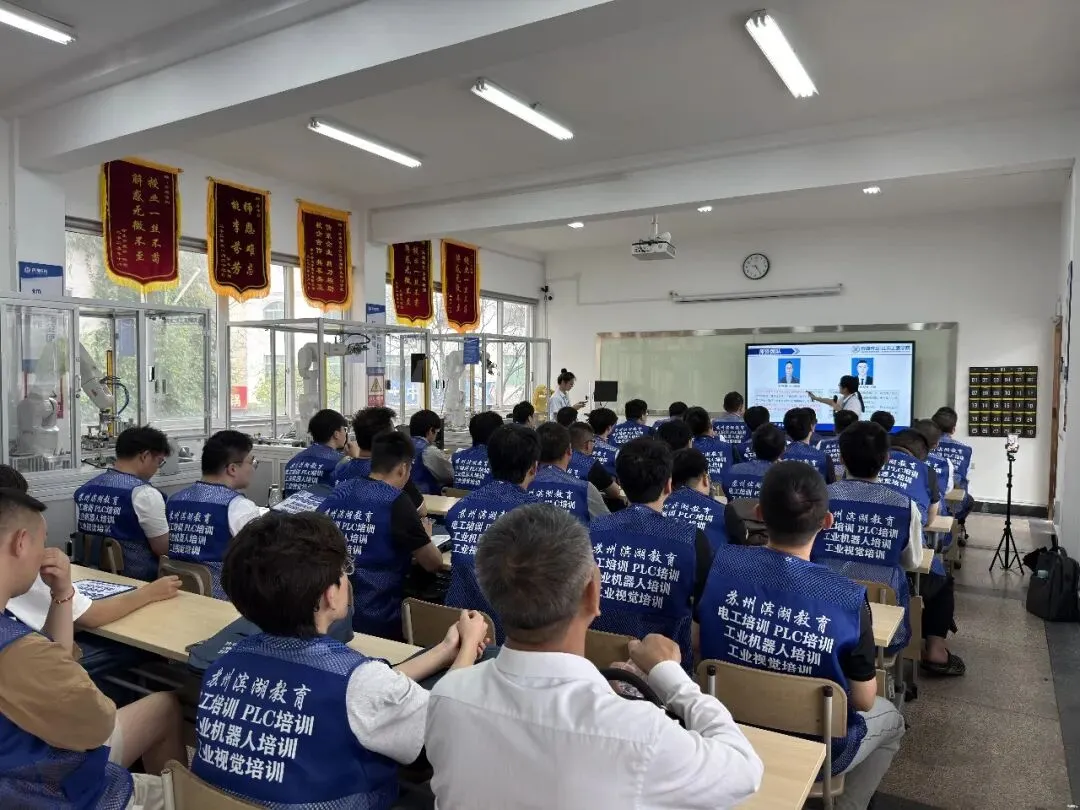 怎么选择成人高考和专升本才更有效?-第4张图片-四季读书网 怎么选择成人高考和专升本才更有效?-第4张图片-四季读书网