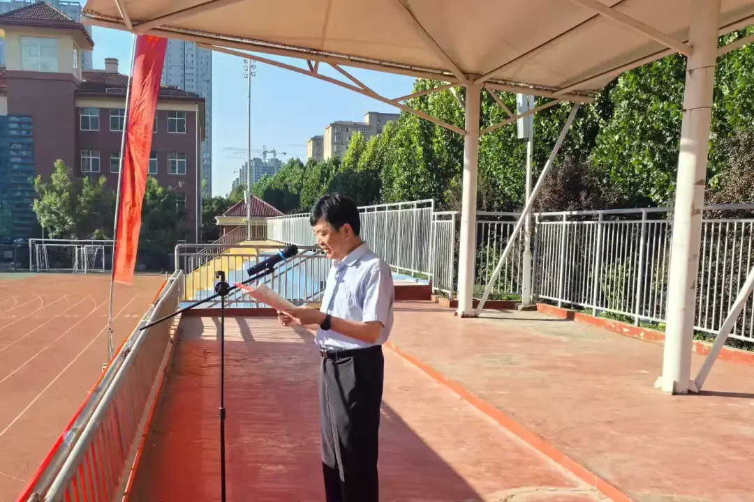 筑梦中考 扬帆启航|通盛路北辛中学2027届九年级中考启动仪式-第18张图片-四季读书网 筑梦中考 扬帆启航|通盛路北辛中学2027届九年级中考启动仪式-第18张图片-四季读书网