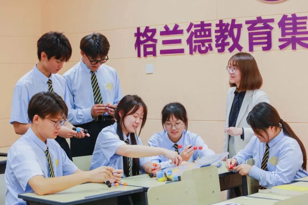 志愿代码M0100!中考志愿填报,锁定青岛格兰德中学高中部-第42张图片-四季读书网 志愿代码M0100!中考志愿填报,锁定青岛格兰德中学高中部-第42张图片-四季读书网