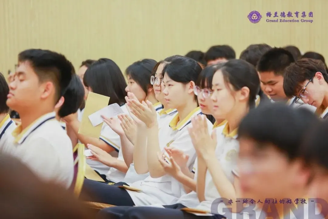 志愿代码M0100!中考志愿填报,锁定青岛格兰德中学高中部-第59张图片-四季读书网 志愿代码M0100!中考志愿填报,锁定青岛格兰德中学高中部-第59张图片-四季读书网