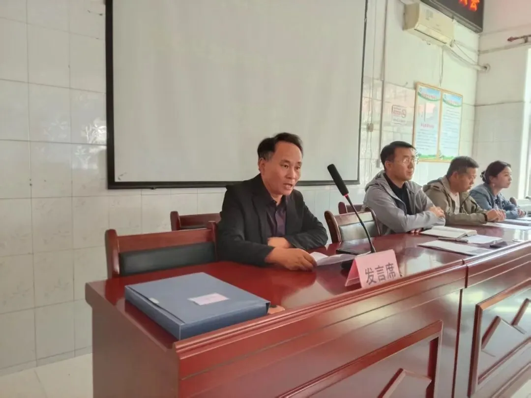 动态I凝心聚力战中考•全力以赴创佳绩—淳化县官庄初级中学召开2027届备考系列动员大会-第6张图片-四季读书网 动态I凝心聚力战中考•全力以赴创佳绩—淳化县官庄初级中学召开2027届备考系列动员大会-第6张图片-四季读书网