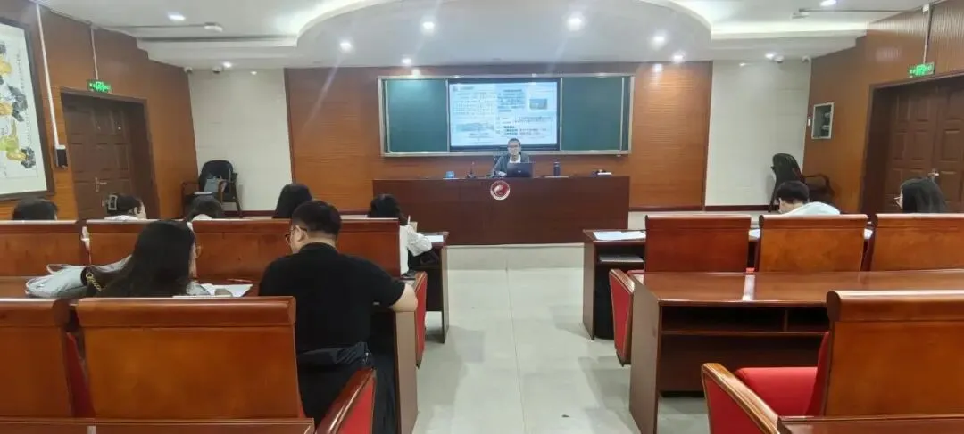 精准解读高考真题 共研教学备考策略-第2张图片-四季读书网