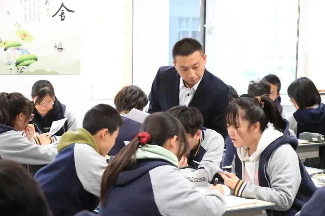 高考的分水岭不在高三,而在高一!6句真心话讲给新高一学生-第6张图片-四季读书网