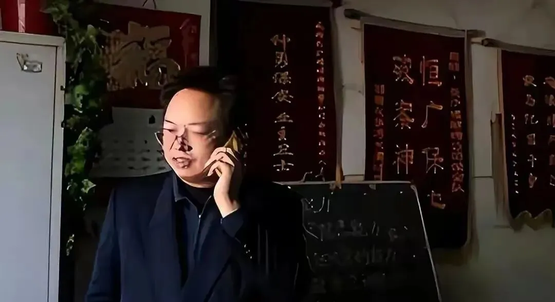 清华高考状元,2000月薪回乡当保安:他的人生到底发生了什么?-第8张图片-四季读书网