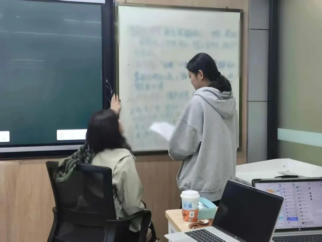 深耕合肥初三/高三本地考情!新东方初高中全科全日制辅导,口碑持续在线-第5张图片-四季读书网 深耕合肥初三/高三本地考情!新东方初高中全科全日制辅导,口碑持续在线-第5张图片-四季读书网
