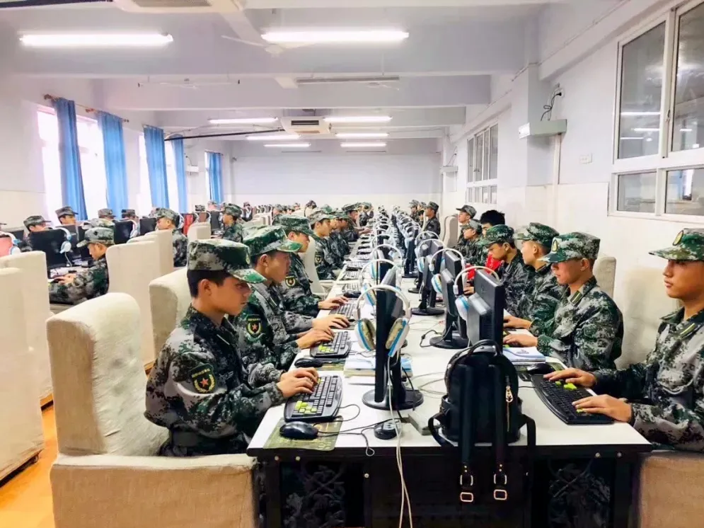 初三当兵?到底应该如何选择学校和规划!-第6张图片-四季读书网