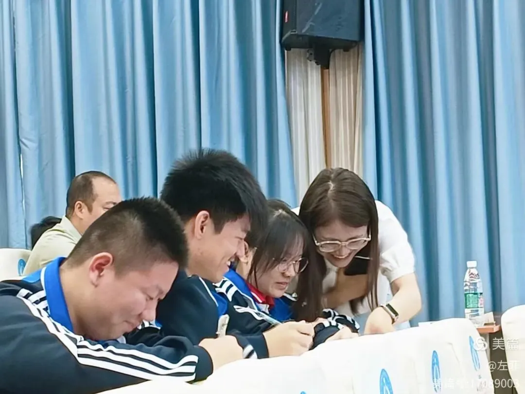 研析中考明方向,深耕课堂促提升——仙桃市道德与法治2026年质量分析会纪实-第24张图片-四季读书网