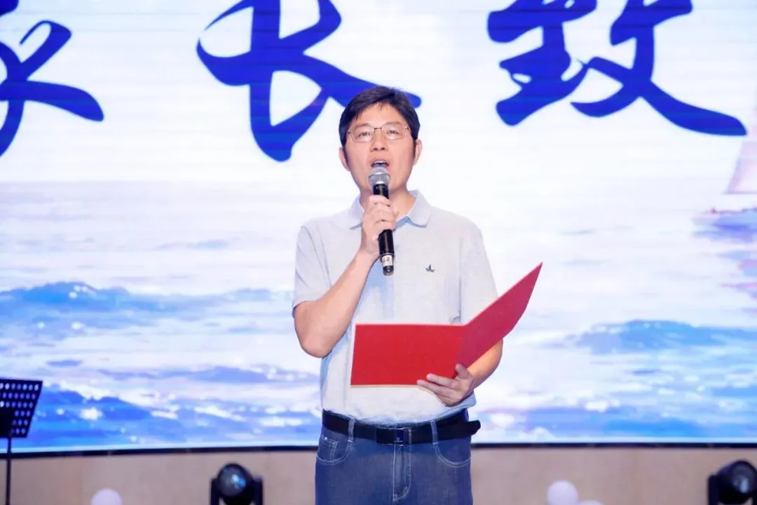 云程发轫 星海扬帆 | 2026届初三毕业典礼-第27张图片-四季读书网 云程发轫 星海扬帆 | 2026届初三毕业典礼-第27张图片-四季读书网