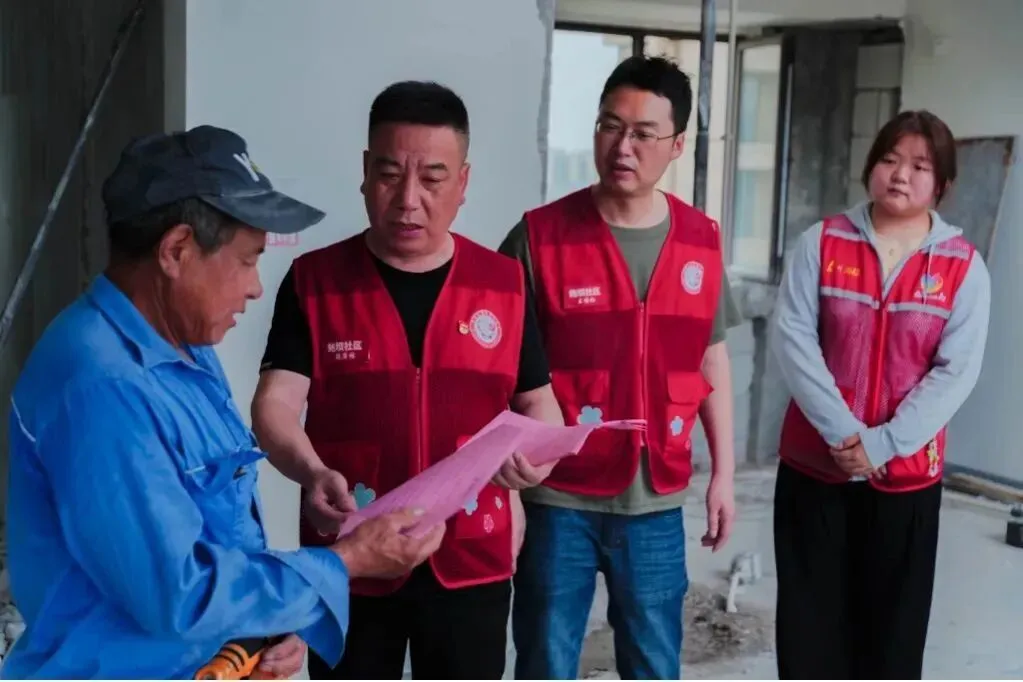助力高考!泰州“志愿红”为梦护航-第49张图片-四季读书网 助力高考!泰州“志愿红”为梦护航-第49张图片-四季读书网