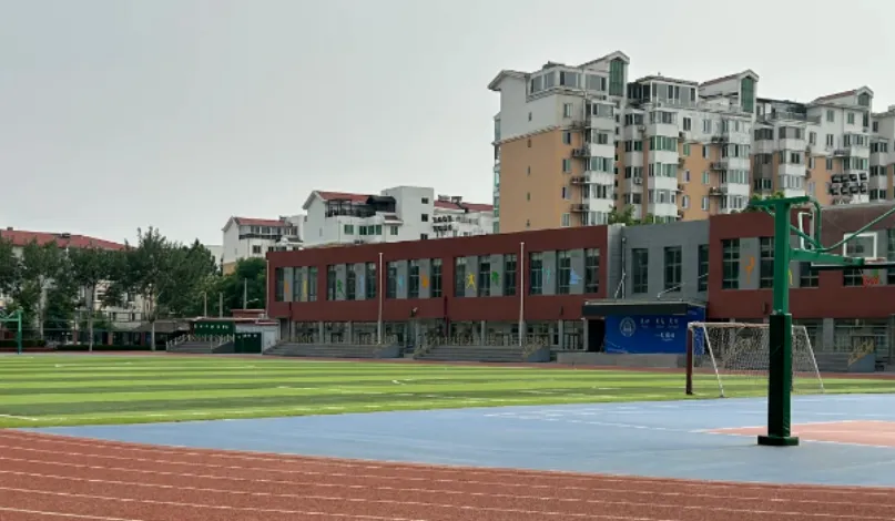 海淀低调黑马初中!2026 中考喜报曝光,小体量学校凭实力出圈-第5张图片-四季读书网