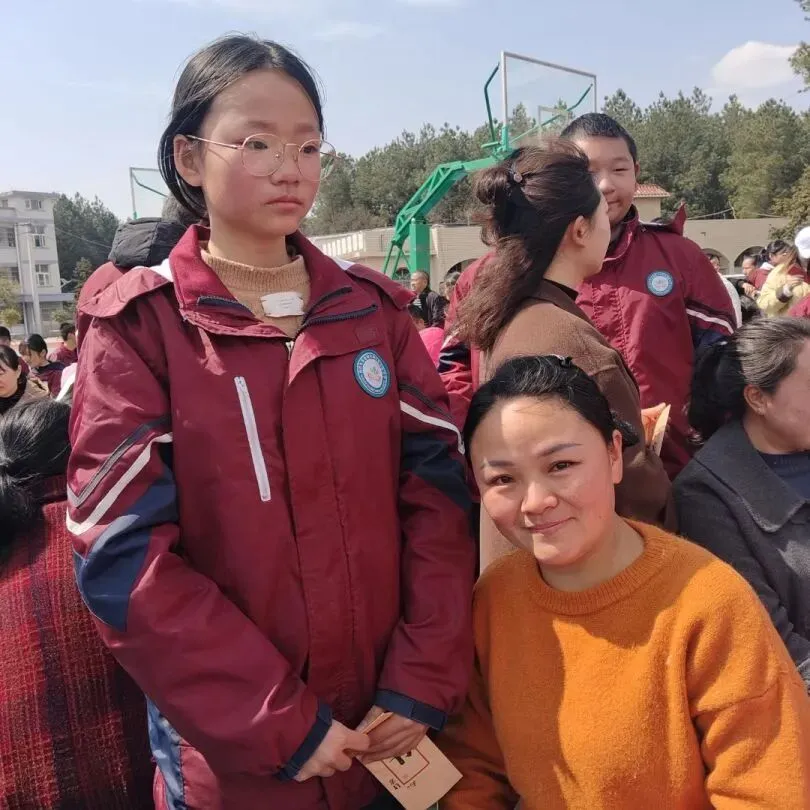 春启新程,中考冲刺!我校百日誓师圆满举行-第104张图片-四季读书网 春启新程,中考冲刺!我校百日誓师圆满举行-第104张图片-四季读书网