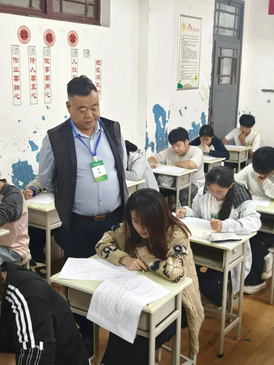 摸底知短板,蓄力备高考|高三第一次质量检测圆满落幕-第4张图片-四季读书网